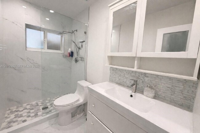 Building Photo - 11950 SW 187th Terrace