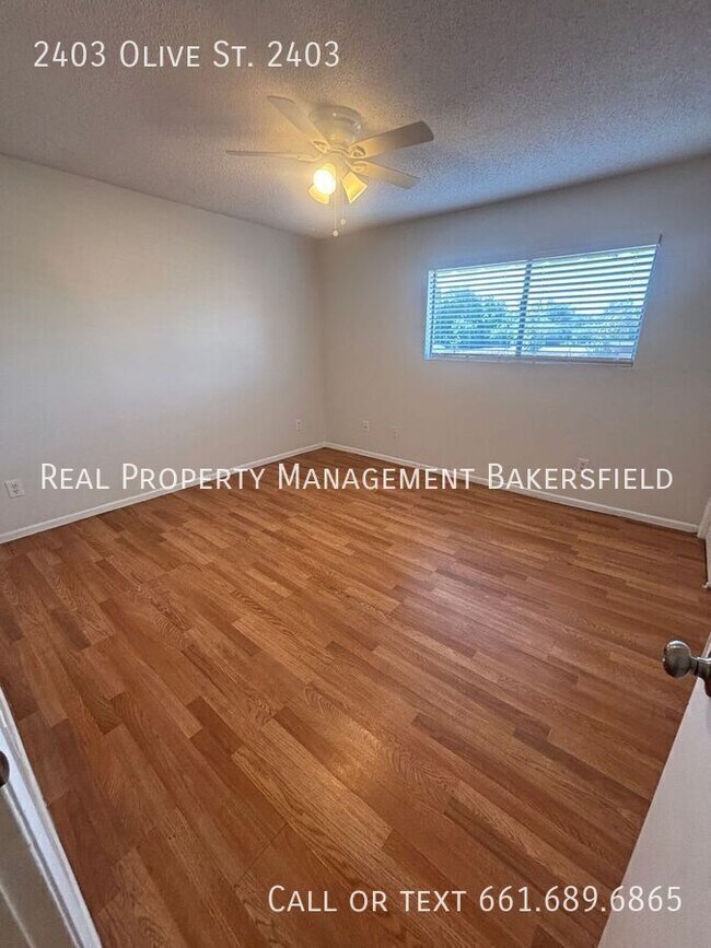 Building Photo - 2403 Olive St