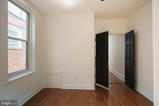 Building Photo - 1208 S Carlisle St