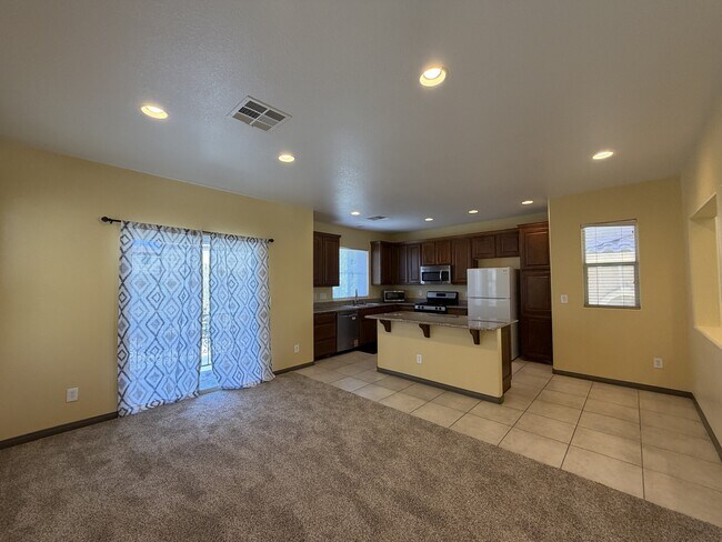 Building Photo - 10811 Ackers Dr