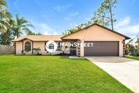 Building Photo - 3 Bedroom Pet-Friendly Home in Cocoa, FL with Main Street Renewal