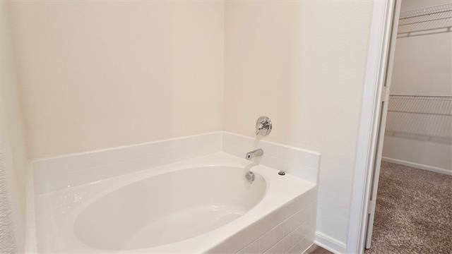 Building Photo - 744 Keeneland Dr