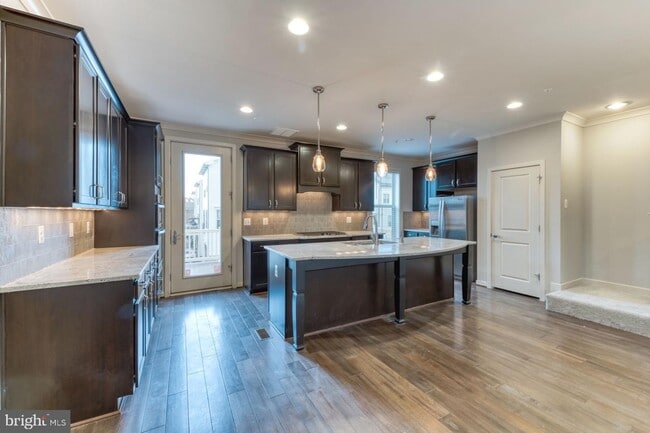 Building Photo - 22559 Clarksburg Rd