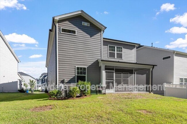 Building Photo - 4940 Enlightenment Rd