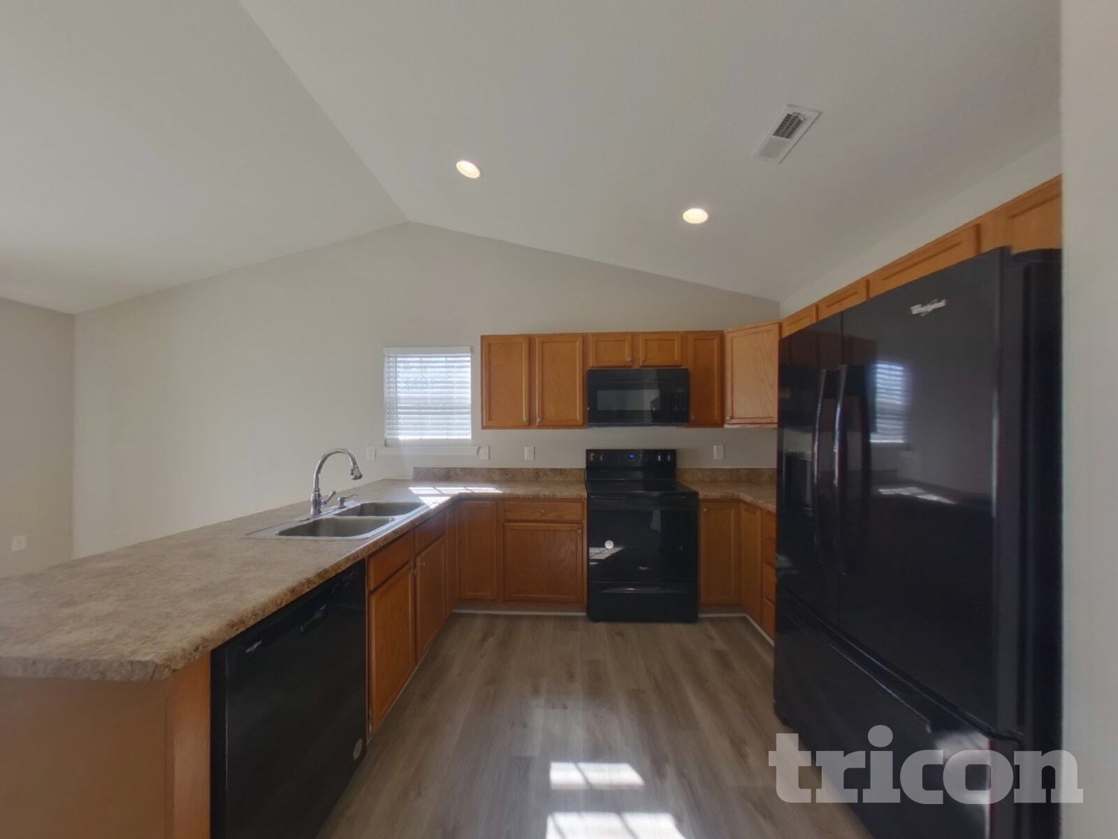 Building Photo - 427 Lynnell Way