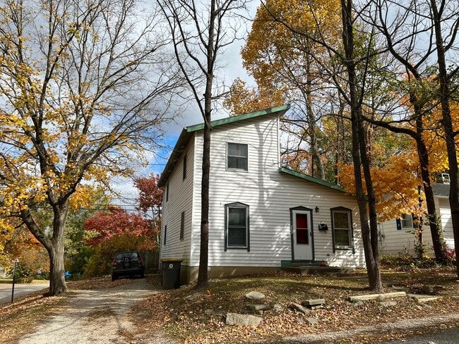 Primary Photo - 3 Bedroom Available August 2026; Monthly r...