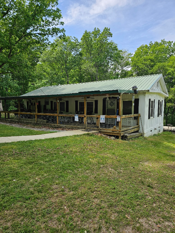 Primary Photo - 623 Holly Hill Dr