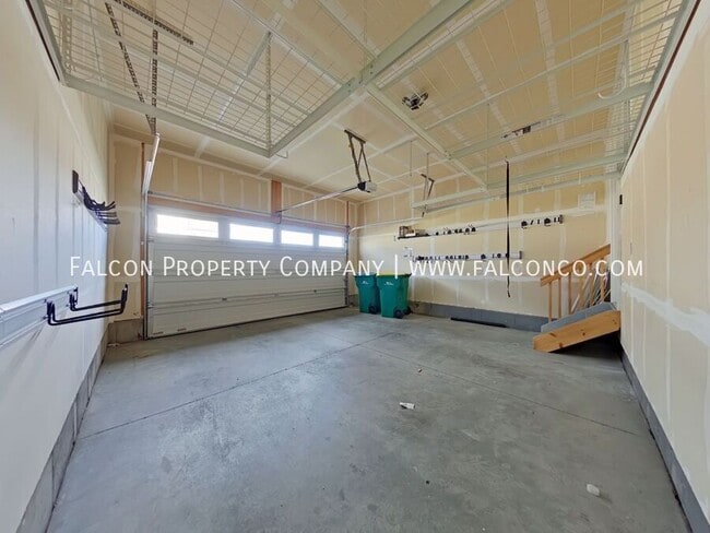 Building Photo - 1442 Promontory Bluff View