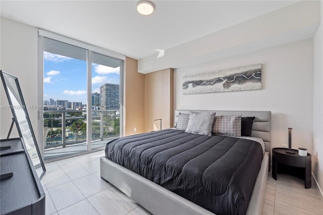 Building Photo - 3900 Biscayne Blvd