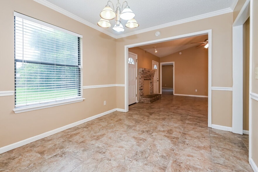 Building Photo - 1364 Trotters Walk Way