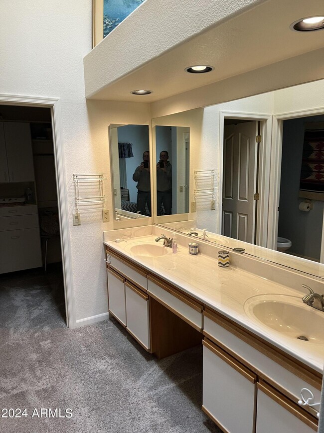Building Photo - 26247 S Flame Tree Dr