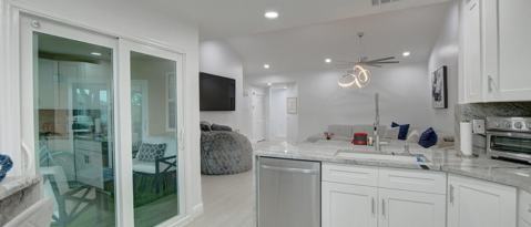 Building Photo - 6553 Via Regina