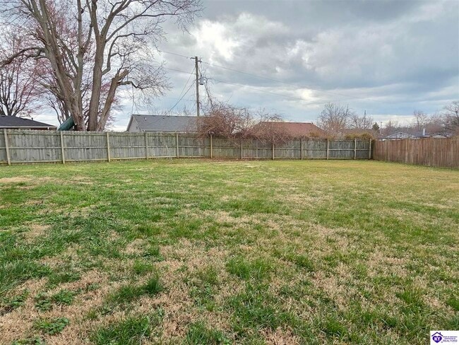 Building Photo - 104 Dante Ct