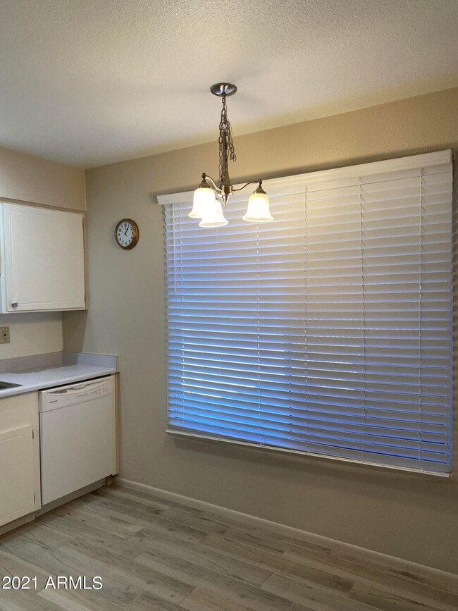 Building Photo - 19229 N Palo Verde Dr