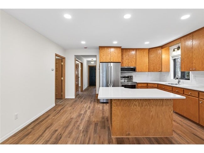 Building Photo - 4437 1st Ave S