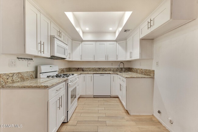 Building Photo - 29111 Thousand Oaks Blvd