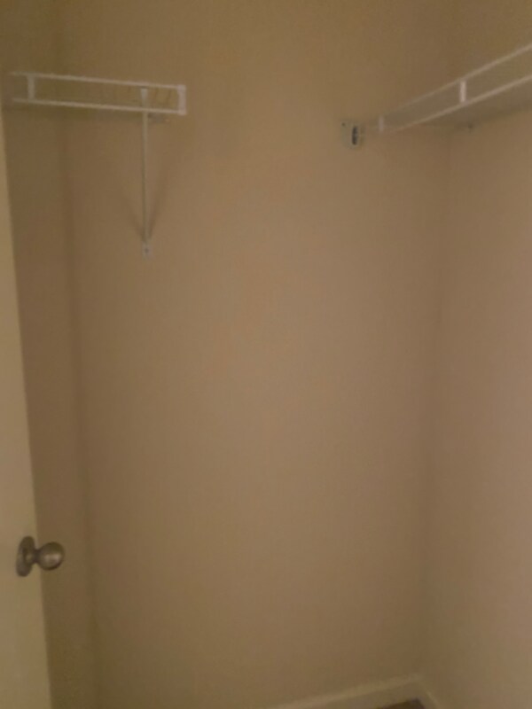 Building Photo - 2370 Allman Dr