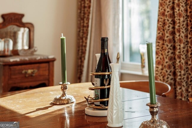 Building Photo - 1446 Metropolitan Ave SE