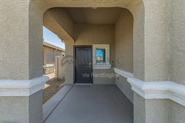 Building Photo - 35349 W San Alvarez Ave