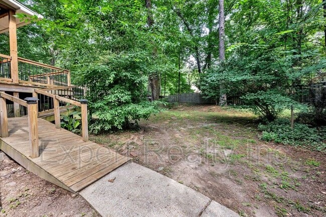 Building Photo - 5501 Heath Row Dr