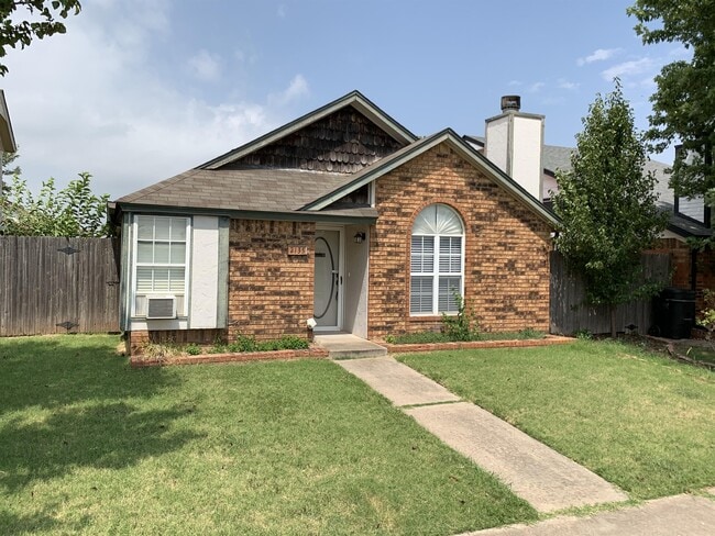 Building Photo - 2135 Goodrich Dr