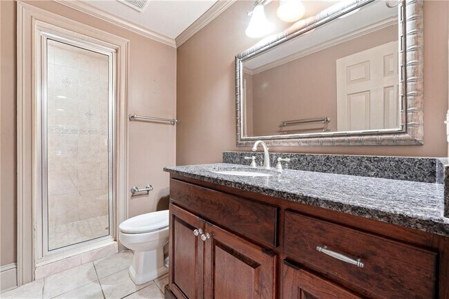 Building Photo - 5020 Greatwood Ln