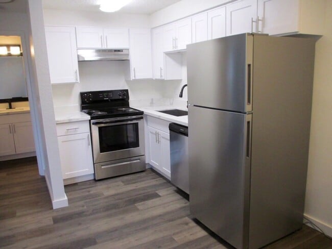 Interior Photo - Arise at Arlington