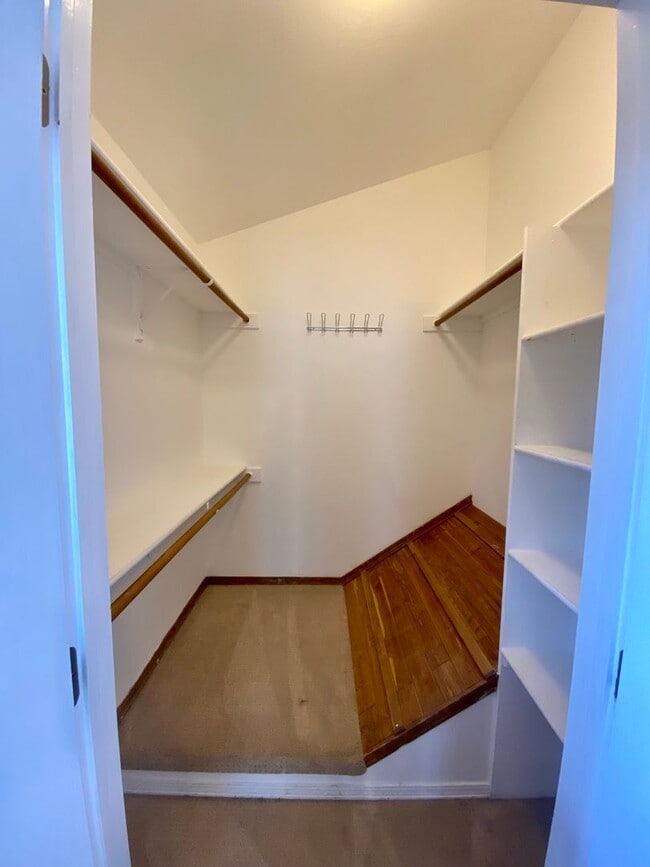 Building Photo - 4 Bedrooms on Corner Lot in 80920!  Dog Friendly!