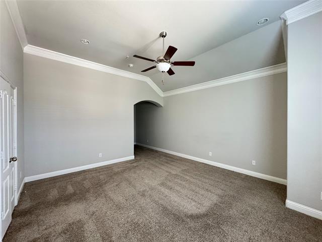 Building Photo - 2669 Sherwood Dr
