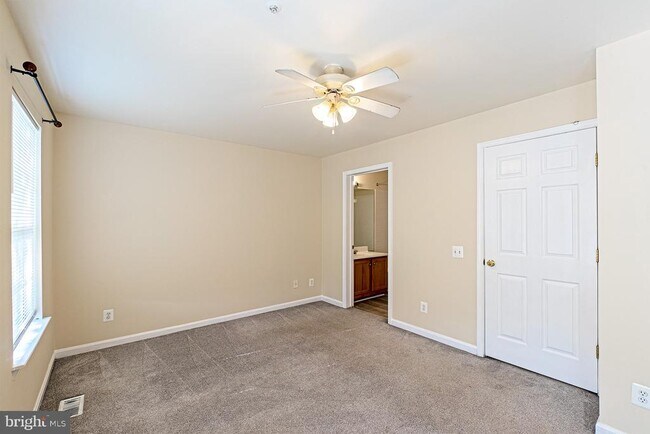 Building Photo - 21881 Elkins Terrace