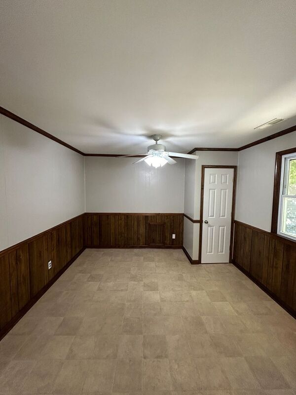 Building Photo - 2001 Old Iron Rd