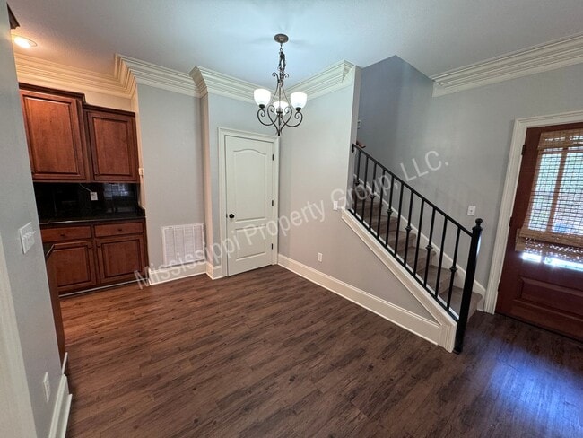 Building Photo - 3BR/3BA For Rent