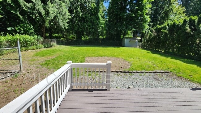 Building Photo - 33425 Benbow Dr E