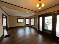 Building Photo - 1030 N Church St