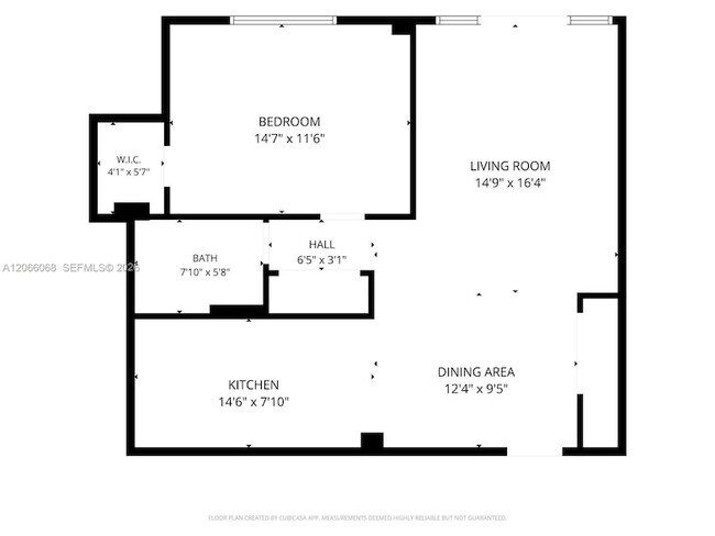 Building Photo - 7501 E Treasure Dr