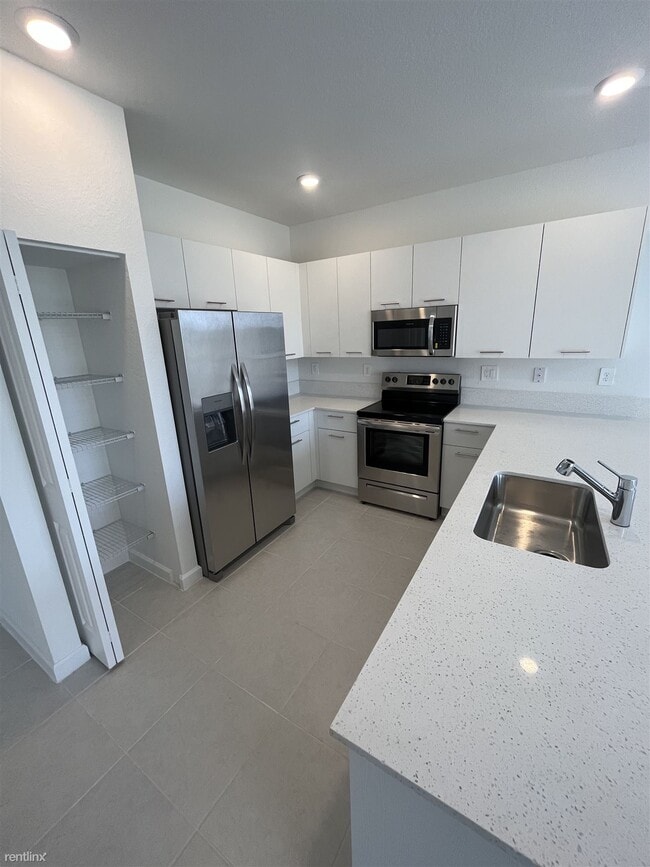 Building Photo - 3 br, 2 bath House - 2332 NW 125th St