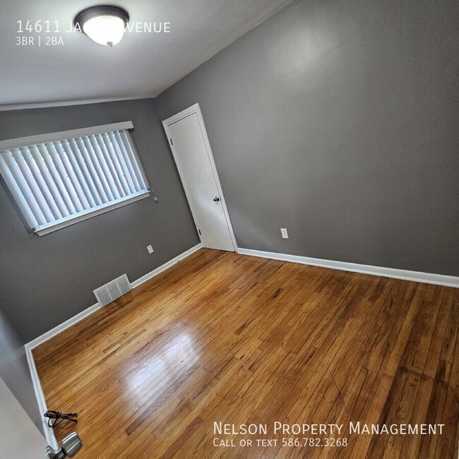 Building Photo - 14611 Jacob Ave