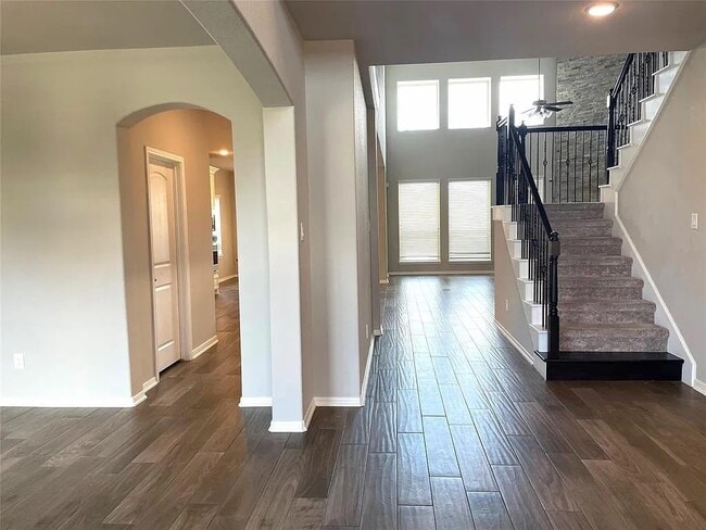 Building Photo - 12714 Fall Lott Dr