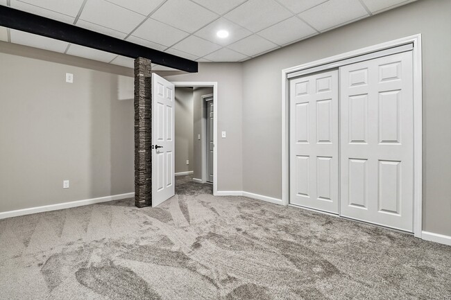 Basement Bedroom - 8939 371st Ave