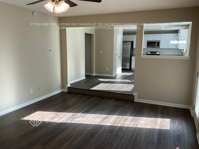 Building Photo - 118 Legend Creek Dr