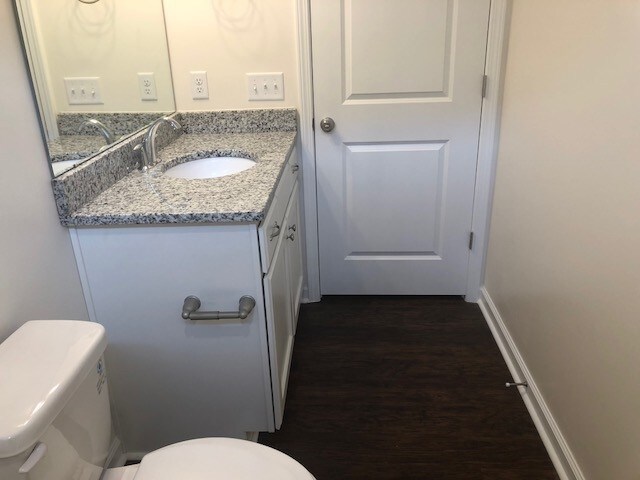 Building Photo - 218 Dogwood Cir