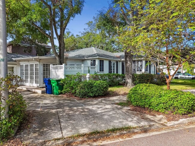 Building Photo - Beautiful Home on Davis Island