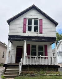 Building Photo - 3 bed/ 1.5 Bath