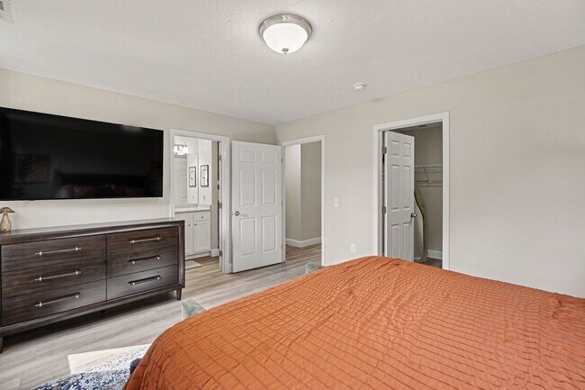 Building Photo - 145 Southwind Blvd