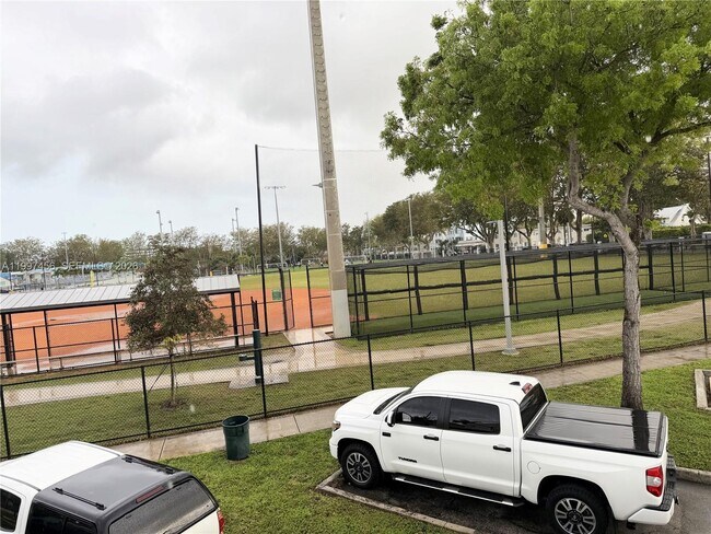 Building Photo - 2160 SW 17th St