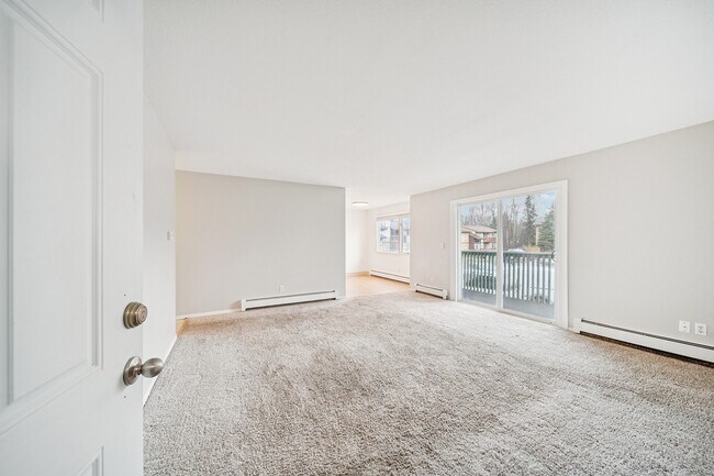 Building Photo - ReNew Eagle River