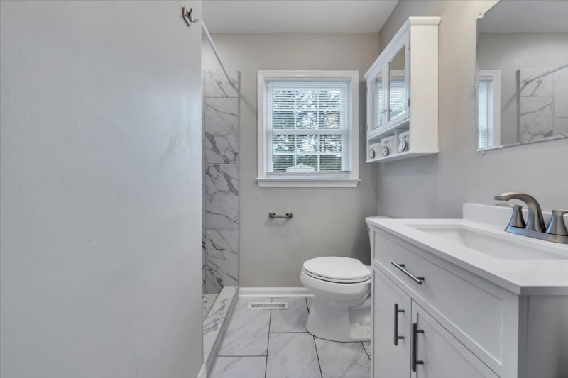 Building Photo - 197 Apple Tree Rd