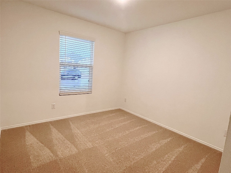 Building Photo - 326 Ashbrook Wy