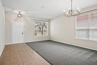 Building Photo - 11589 Snyder Dr