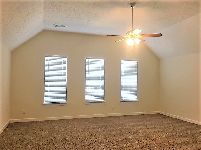 Building Photo - 204 Stecoah Ct